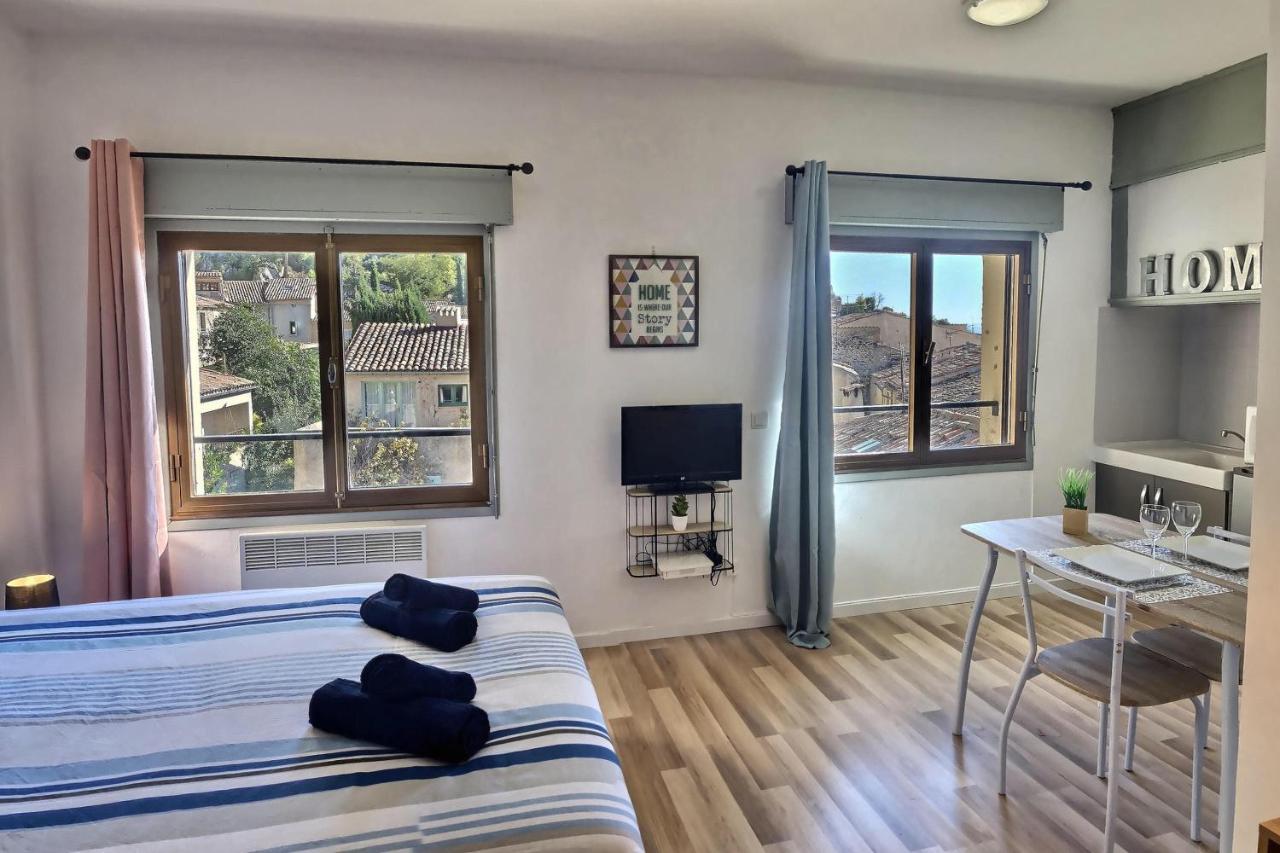 Studio Vue Sur Les Toits, Lumineux Moustiers #2 Екстериор снимка